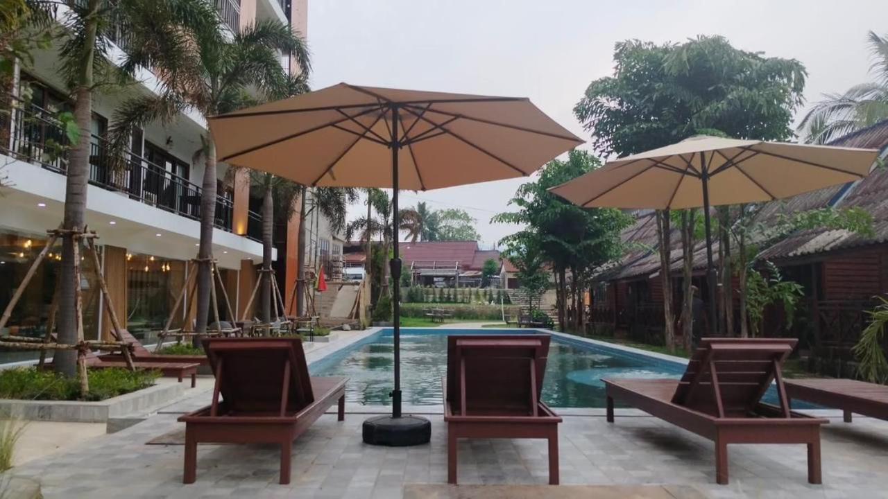 Vang Vieng Bungalows Dış mekan fotoğraf